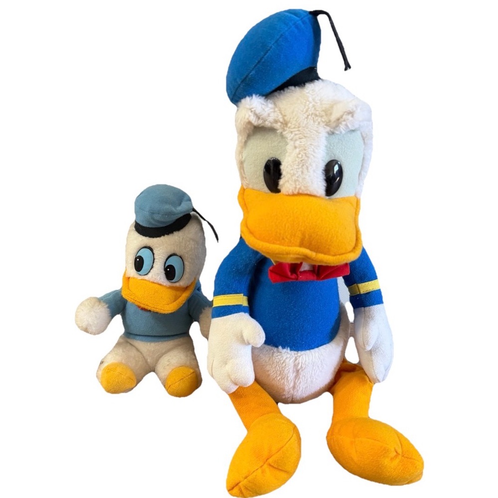 2 Vintage 1970s Knickerbocker Donald Duck 8” Sitting & Hasbro Softies 15"